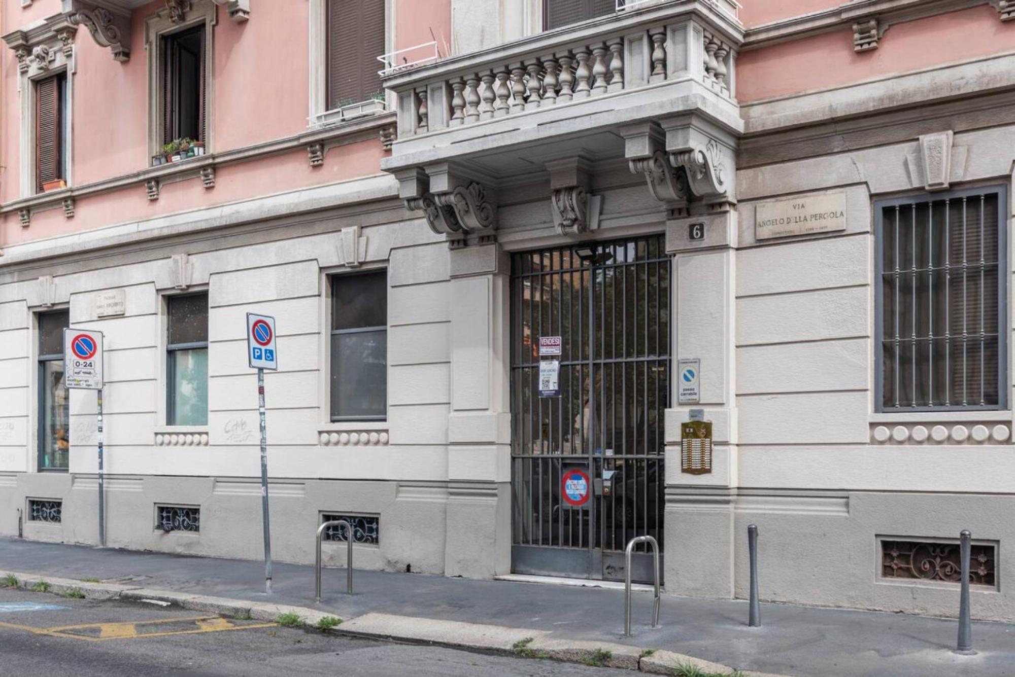 Apartamento In Piazza A Isola Milán Exterior foto